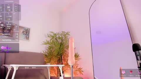 Snapshot of butterflyy1 chatting on 12.08.24 butterflyy1 online show from 12.08.24