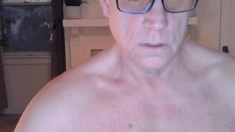Snapshot of buttnakedfun954737 chatting on 12.04.24 Miles online show from 12.04.24