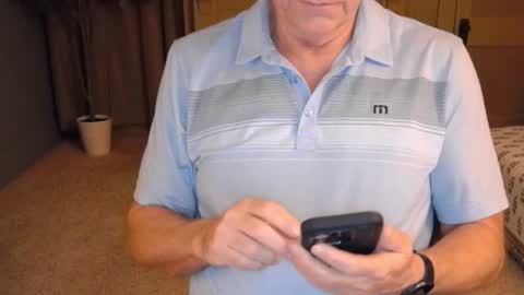 Snapshot of buttnakedfun954737 chatting on 12.17.24 Miles online show from 12.17.24