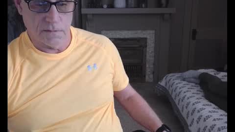 Snapshot of buttnakedfun954737 chatting on 02.22.25 Miles online show from 02.22.25