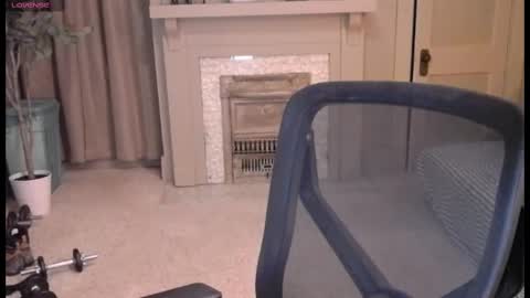 Snapshot of buttnakedfun954737 chatting on 10.24.25 Miles online show from 10.24.25