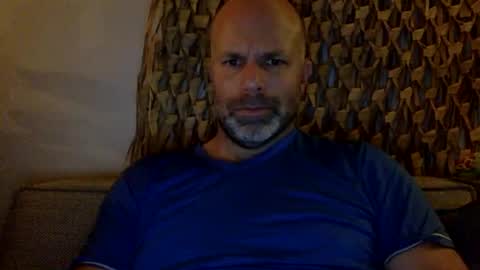Snapshot of buurman1982isback chatting on 10.29.25 buurman1982isback online show from 10.29.25