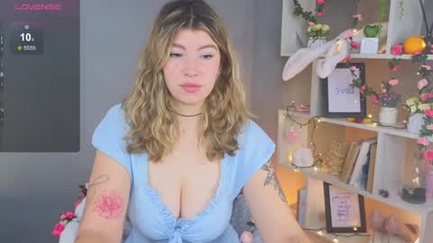 Kira online show from 12.05.24