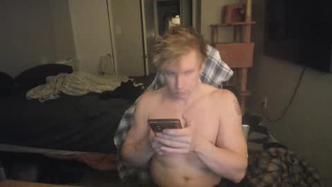 Snapshot of c00ki3m0nstr chatting on 10.31.25 c00ki3m0nstr online show from 10.31.25