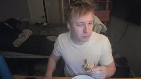 Snapshot of c00ki3m0nstr chatting on 11.30.25 c00ki3m0nstr online show from 11.30.25