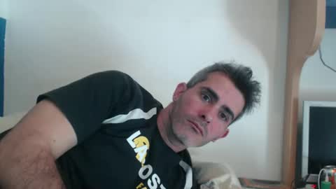 Collin Farrel online show from 12.30.24