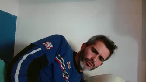 Collin Farrel online show from 02.13.25