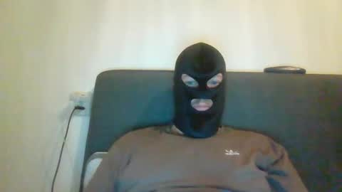 Snapshot of cagegag31 chatting on 11.16.25 cagegag31 online show from 11.16.25