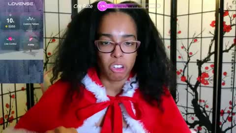 Snapshot of caitlincoxxx chatting on 12.26.24 Caitlins Coxxx online show from 12.26.24