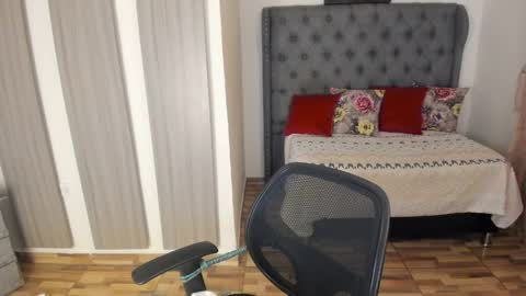 Snapshot of caitlingomez0 chatting on 03.30.26 caitlingomez0 online show from 03.30.26