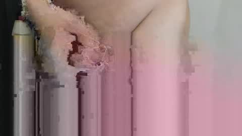 Snapshot of calehaderson chatting on 12.19.25 calehaderson online show from 12.19.25