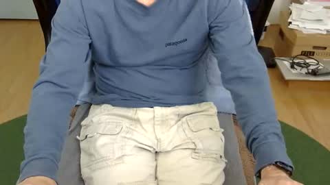 Snapshot of califun4u chatting on 11.30.25 califun4u online show from 11.30.25