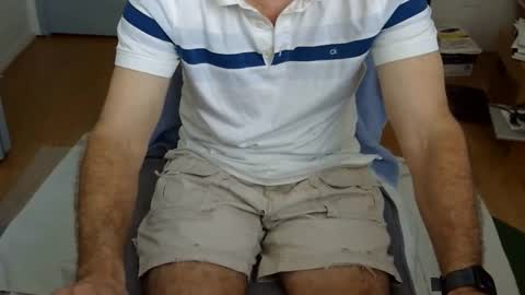 Snapshot of califun4u chatting on 12.17.25 califun4u online show from 12.17.25