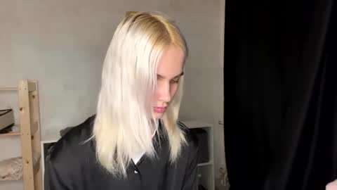 Snapshot of caliscott_ chatting on 07.21.26 Cali online show from 07.21.26