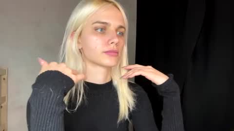 Snapshot of caliscott_ chatting on 07.28.26 Cali online show from 07.28.26