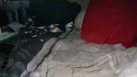 Snapshot of calisguitar chatting on 01.03.25 Calisguitar online show from 01.03.25