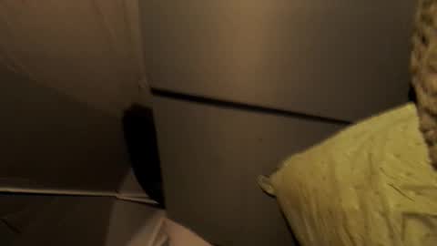 Snapshot of calisguitar chatting on 01.25.25 Calisguitar online show from 01.25.25