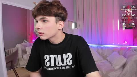 Snapshot of call__me_leo chatting on 12.11.24 Call me Leo online show from 12.11.24