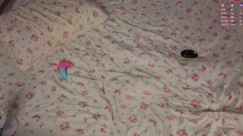 Snapshot of call__me_mommy_ chatting on 11.28.25 Nancy Please thumbs up me online show from 11.28.25