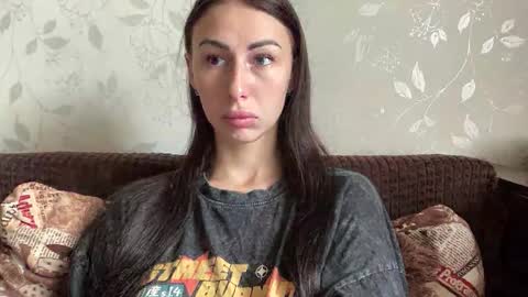 Anna online show from 10.14.25