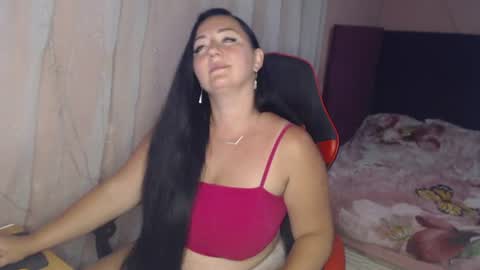 Snapshot of call_me_shaya chatting on 06.26.26 Shaya online show from 06.26.26