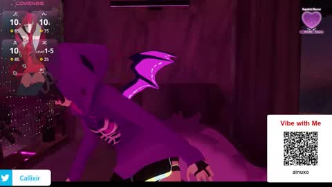 Snapshot of callixir chatting on 10.12.25 Callixir online show from 10.12.25