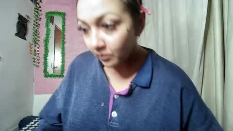 Snapshot of callme_lolas chatting on 05.17.26 paula online show from 05.17.26