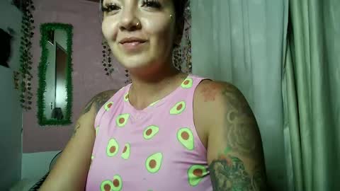 Snapshot of callme_lolas chatting on 05.30.26 paula online show from 05.30.26