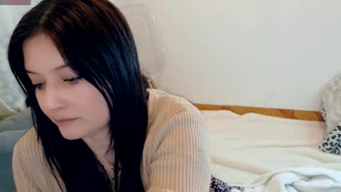 ViCtOriA online show from 10.18.25