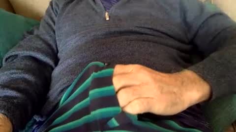 Snapshot of calred22 chatting on 09.18.25 SunnyBoy online show from 09.18.25