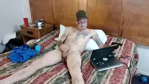 calredding75 online show from 12.16.25