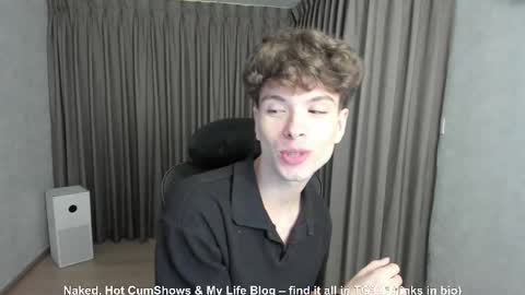 Hey I am Calvin  online show from 11.11.25