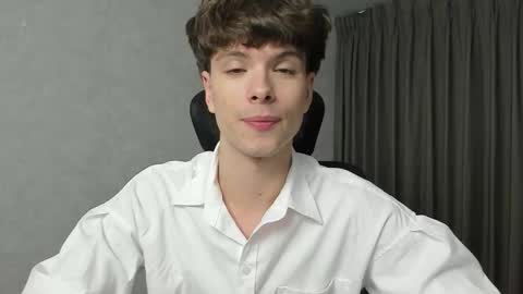 Hey I am Calvin  online show from 03.06.26