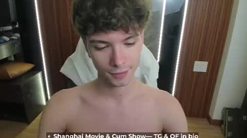 Hey I am Calvin  online show from 07.11.26