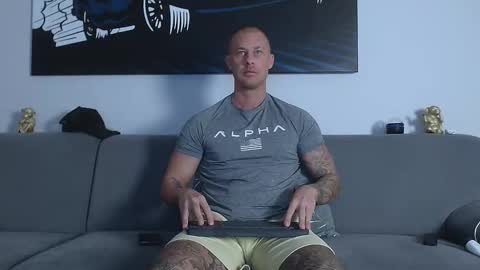 Calvin  online show from 01.17.25