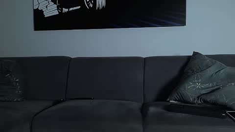 Calvin  online show from 10.01.25