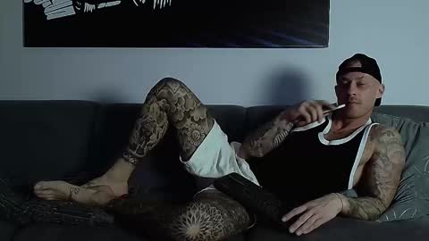 Calvin  online show from 10.23.25