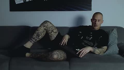 Calvin  online show from 11.19.25