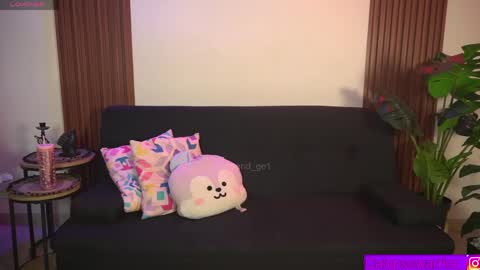 Calypso and Kayla online show from 04.13.26