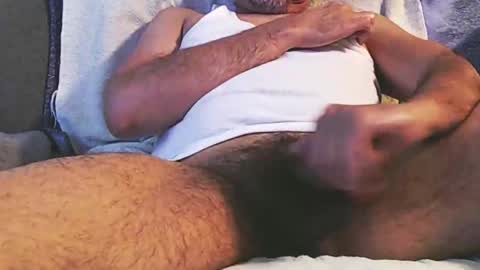 Snapshot of cam2cum2watch chatting on 03.29.26 cam2cum2watch online show from 03.29.26