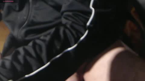 Snapshot of camboy301077 chatting on 12.28.24 steffencamboy online show from 12.28.24