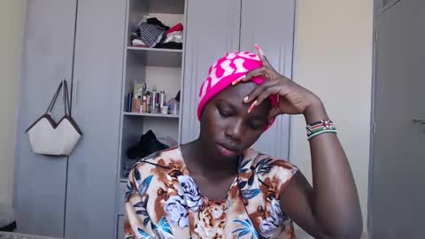 Snapshot of camclit chatting on 01.23.25 Princess online show from 01.23.25