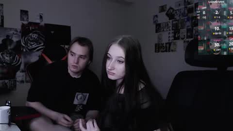 Snapshot of camcoupgang chatting on 02.21.25 Rayon Gosuslug and Kirieshka Gosuslug online show from 02.21.25