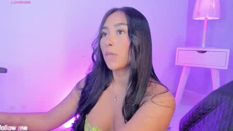 Camelia Smith online show from 10.21.25