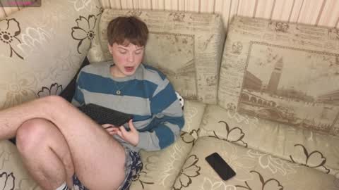 Snapshot of cameron_crowly chatting on 01.09.25 Cameron online show from 01.09.25