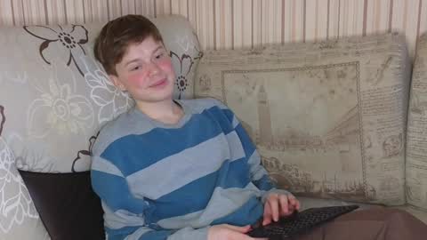 Snapshot of cameron_crowly chatting on 01.31.25 Cameron online show from 01.31.25