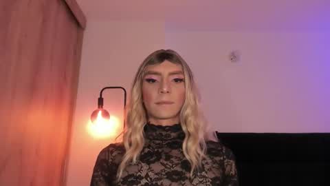 Snapshot of cameron_lyra chatting on 02.20.26 Cameron online show from 02.20.26