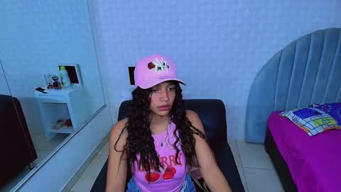 Snapshot of cami_bunnygirlx chatting on 04.25.26 CAMI online show from 04.25.26