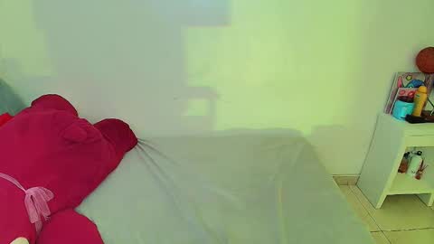 Snapshot of cami_bunnygirlx chatting on 05.12.26 CAMI online show from 05.12.26