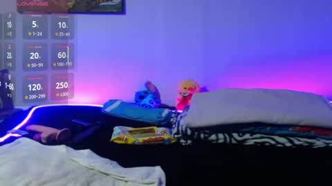 Snapshot of cami_sweet_99 chatting on 07.23.26 cami_sweet_99 online show from 07.23.26